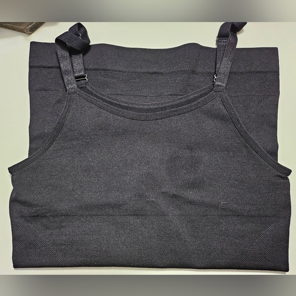 Shapermint tank top - Picture 2 of 3